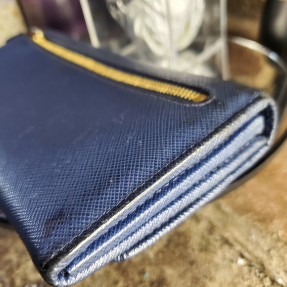 Prada Saffiano Long Wallet - Picture 6 of 12